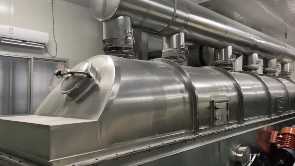 Vacuum concentration equipment